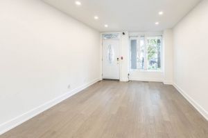 140 Bathurst ST TH10 Mls-10