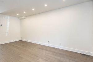 140 Bathurst ST TH10 Mls-14