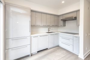 140 Bathurst ST TH10 Mls-19
