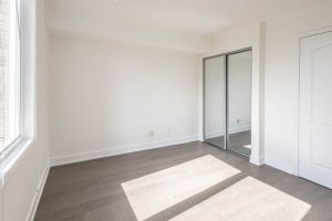 140 Bathurst ST TH10 Mls-31