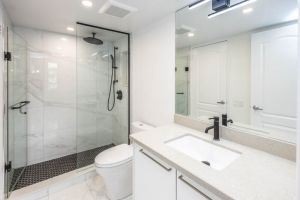 140 Bathurst ST TH10 Mls-37