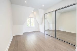 140 Bathurst ST TH10 Mls-42