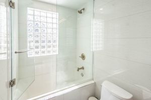 140 Bathurst ST TH10 Mls-48