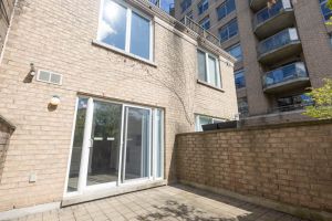 140 Bathurst ST TH10 Mls-51