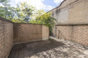 140 Bathurst ST TH10 Mls-54