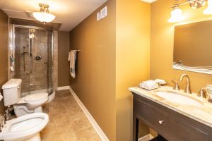 29 Mountcharles Cres Mls-42