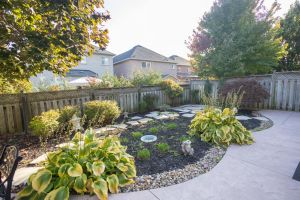 29 Mountcharles Cres Mls-51