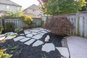 29 Mountcharles Cres Mls-52