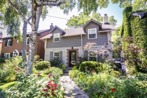 44 Indian Road Cres Mls-1