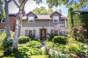 44 Indian Road Cres Mls-3