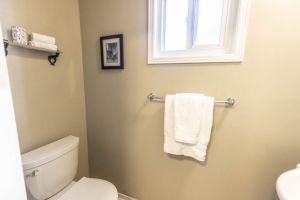 JA 1949 Pine Grove Ave Mls-18