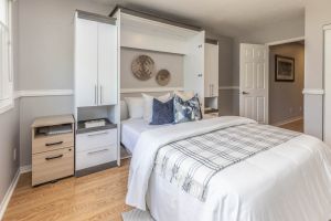 JA 1949 Pine Grove Ave Mls-25