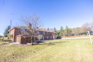 JA 3755 Simcoe St N Mls-103