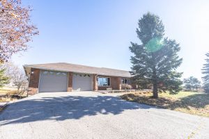 JA 3755 Simcoe St N Mls-11