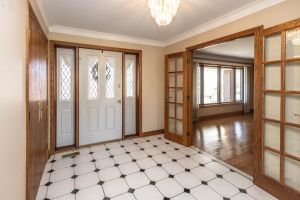 JA 3755 Simcoe St N Mls-19