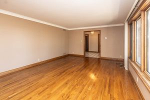 JA 3755 Simcoe St N Mls-23