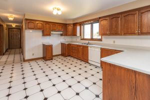 JA 3755 Simcoe St N Mls-30