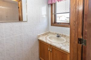 JA 3755 Simcoe St N Mls-38