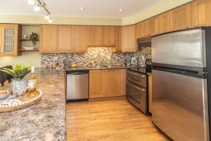 JA 5907 Cornell Crescent Mls-10