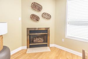 JA 5907 Cornell Crescent Mls-21