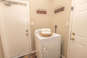 JA 5907 Cornell Crescent Mls-26
