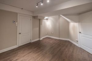 JA 5907 Cornell Crescent Mls-64
