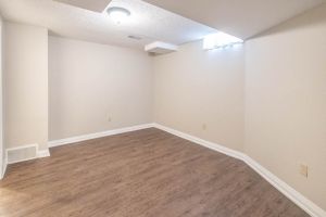 JA 5907 Cornell Crescent Mls-66